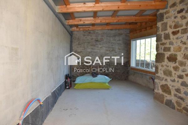 Charmante maison en pierres avec piscine au calme