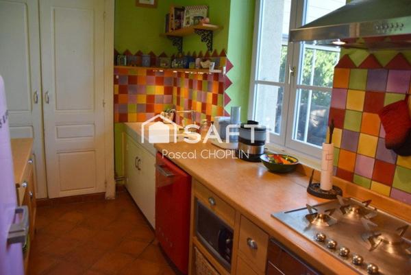 Charmante maison en pierres avec piscine au calme