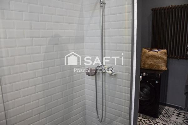 Charmante maison en pierres avec piscine au calme