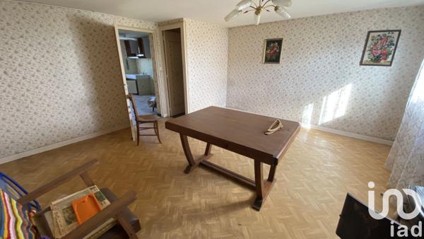 Maison 4 pièces de 127 m² à Châtillon-sur-Thouet (79200)