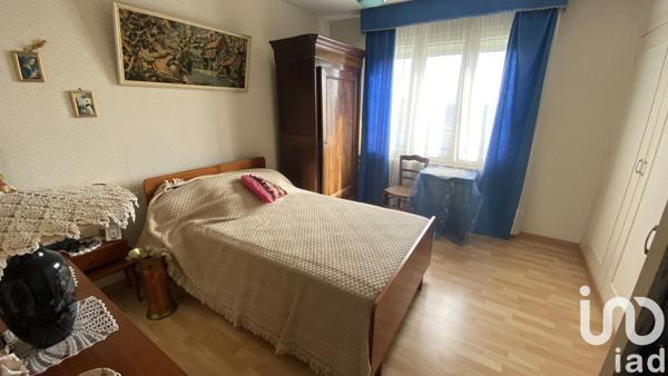 Maison 4 pièces de 127 m² à Châtillon-sur-Thouet (79200)