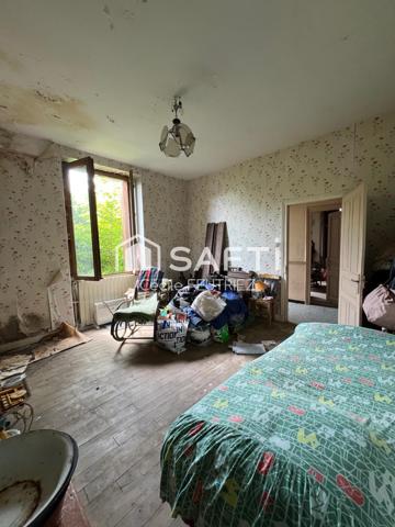 Maison à rénover dans un havre de paix