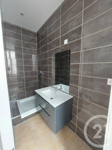 Appartement F3 à vendre  12 pièces - 196,04 m 2   LA GRAND COMBE  - 30