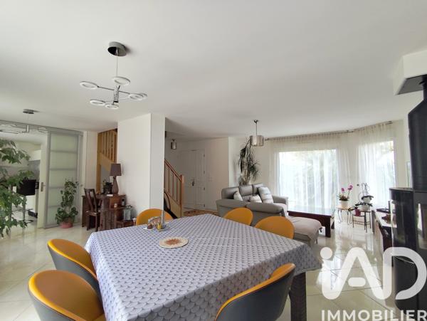 Maison à vendre 7 pièces 172 m² La Ville-du-Bois