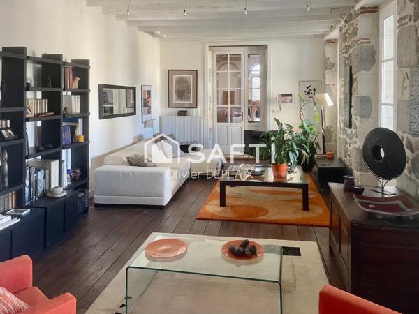 Maison de charme 500 m² à Mézin (47170)