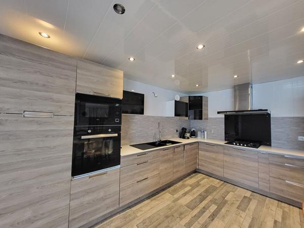 Maison type fermette 4 chambres à vendre à Moreilles