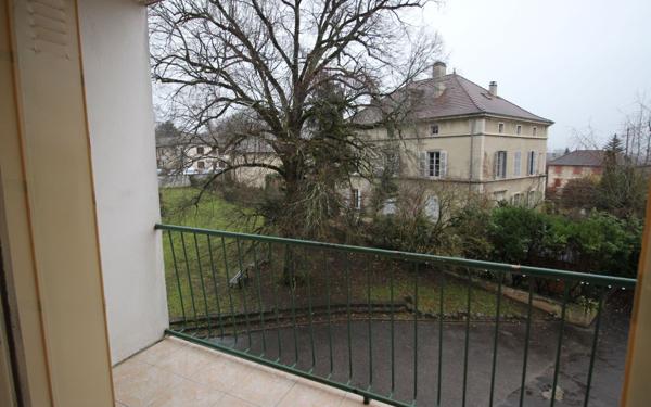 Appartement à louer    3 pièces • 57,30 m2 Morestel