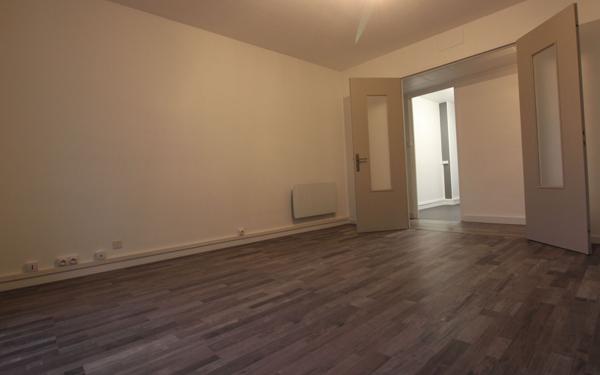Appartement à louer    3 pièces • 57,30 m2 Morestel