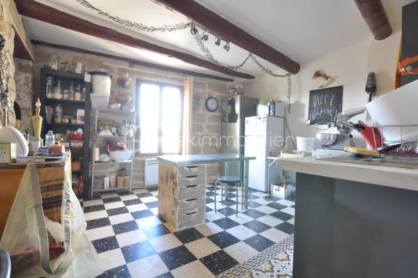 Immeuble mixte de 300 m²