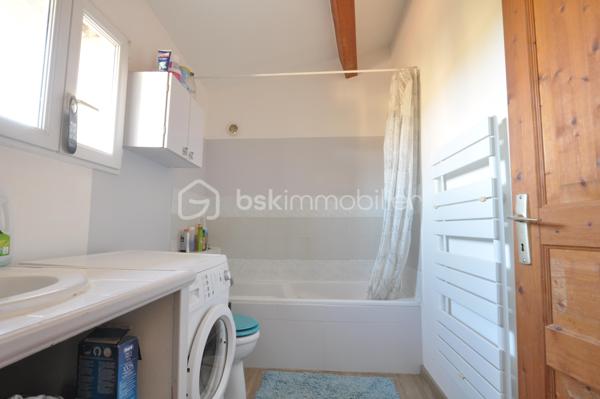 Immeuble mixte de 300 m²