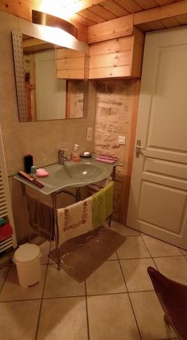 Maison en pierre 122m² + grange aménageable, à 5 min des commerces