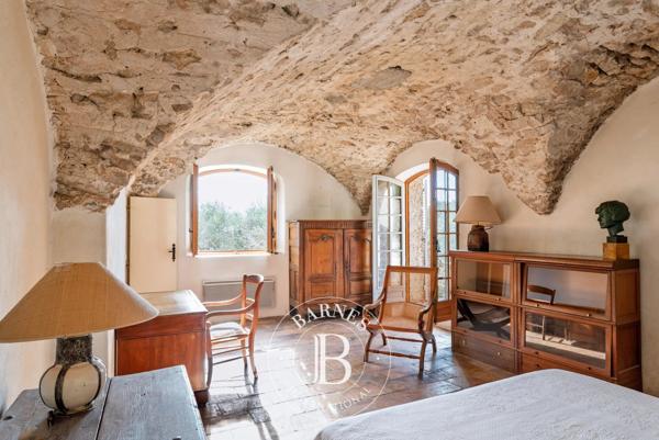 La Colle-sur-Loup, Propriété 4 Chambres -  197 m² à vendre