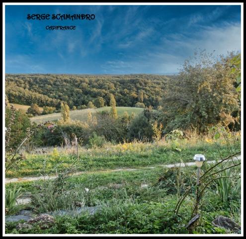 Dpt Gers (32), à vendre MASSEUBE maison 4 chambres - 4 salles d'eau terrain de 1,8 ha VUE SUR LES PYRENEES