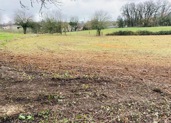 Terrain à vendre    2 491 m2 La Dornac