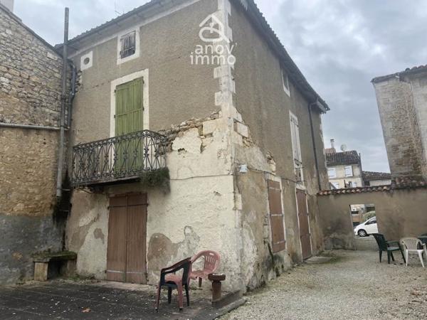 Immeuble
                                                                                                                                                
                                                                                                                                                
                                                                                                                                                
                                                    
                                                                                                                                                                                                                                                                                                                        136  m²                                                                                                                                                                                                         2 etage(s)