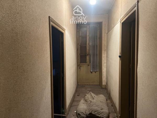 Immeuble
                                                                                                                                                
                                                                                                                                                
                                                                                                                                                
                                                    
                                                                                                                                                                                                                                                                                                                        136  m²                                                                                                                                                                                                         2 etage(s)