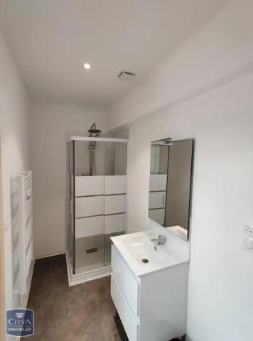 Appartement à louer 1 pièce 27.47m²