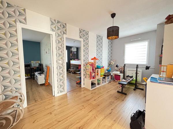 EXCLUSIVITE - Maison contemporaine - Bourgbarré - 4 chambres -172 m²