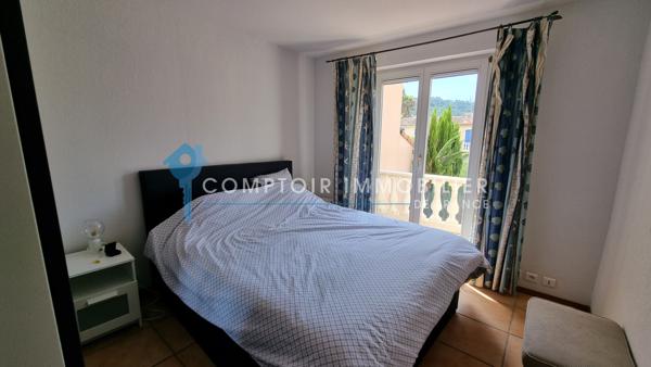 Villa
                                                                                                                                                                                                                                                                                                                        4 pièce(s)                                                                                                                                                                                                          3 chambre(s)                                                                                                                                                                                                          73  m²