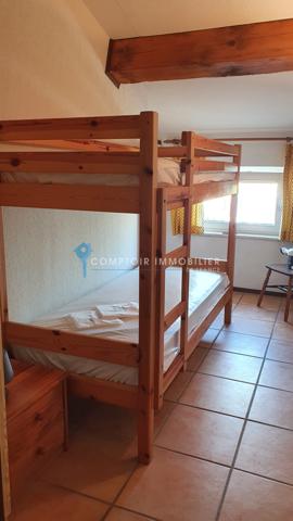 Villa
                                                                                                                                                                                                                                                                                                                        4 pièce(s)                                                                                                                                                                                                          3 chambre(s)                                                                                                                                                                                                          73  m²