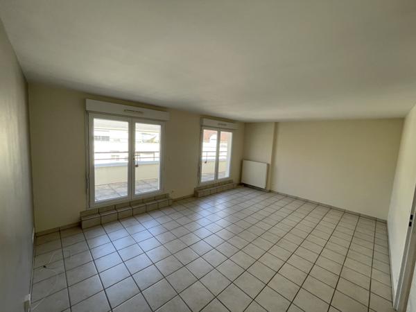 À vendre - T4, 4 pièces situé à Compiègne (60200)