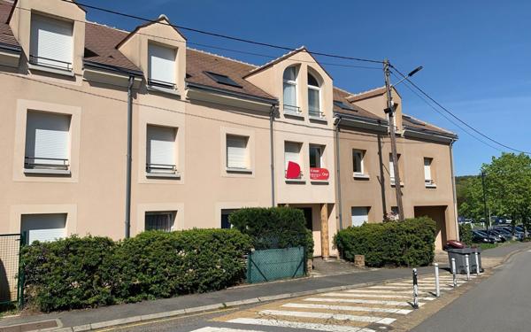 Appartement à louer    2 pièces • 42,37 m2 Saint-Rémy-lès-Chevreuse
