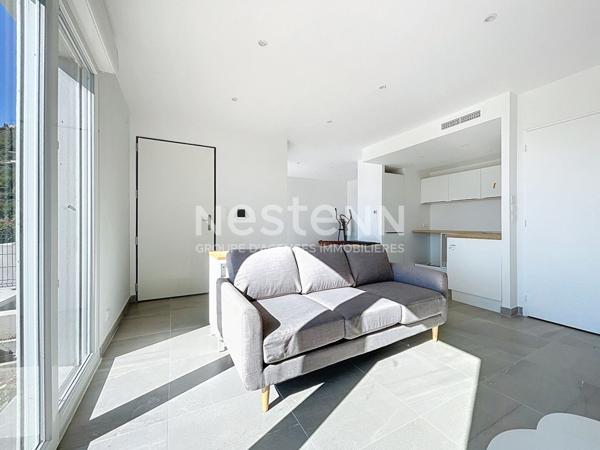 Maison à vendre à Peymeinade - 3 chambres, garage double, vue dégagée