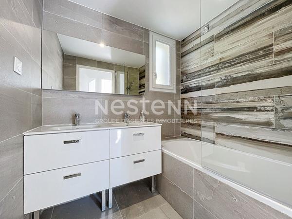 Maison à vendre à Peymeinade - 3 chambres, garage double, vue dégagée