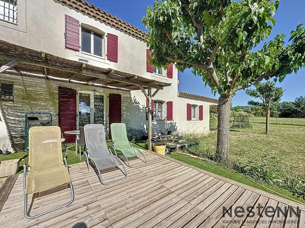 Villa Trets 6 pièce(s) 175 m2 sur 10000 m2 de terrain avec chambre en rdc