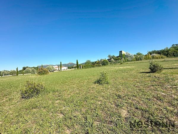 Villa Trets 6 pièce(s) 175 m2 sur 10000 m2 de terrain avec chambre en rdc