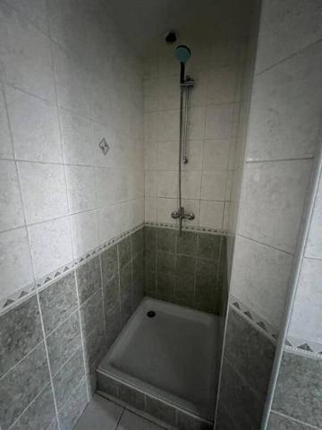 REF 11431 - 10 rue Sous Sainte Claire - F3 au 3ème étage