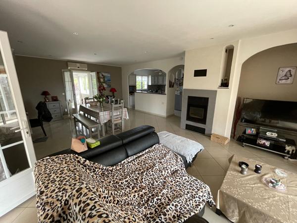Villa Castelnaudary 6 pièce(s) 123.00 m2