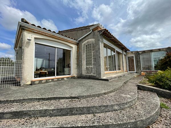 Villa Castelnaudary 6 pièce(s) 123.00 m2