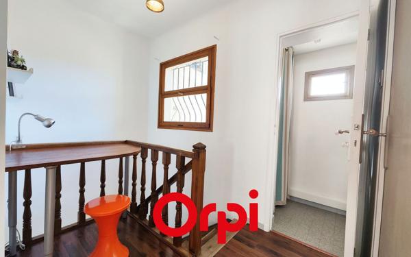 Maison à vendre    2 pièces • 82 m2 Bandol