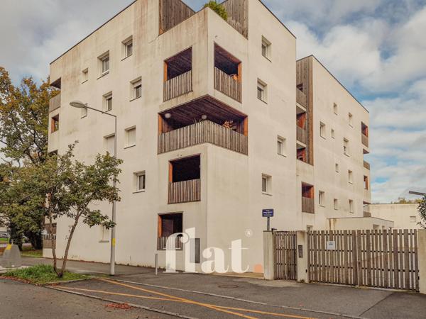 APPARTEMENT T2 BIS / TERRASSE / RESIDENCE RECENTE ET SECURISEE / PLACE DE PARKING PRIVATIVE EN SOUS-SOL