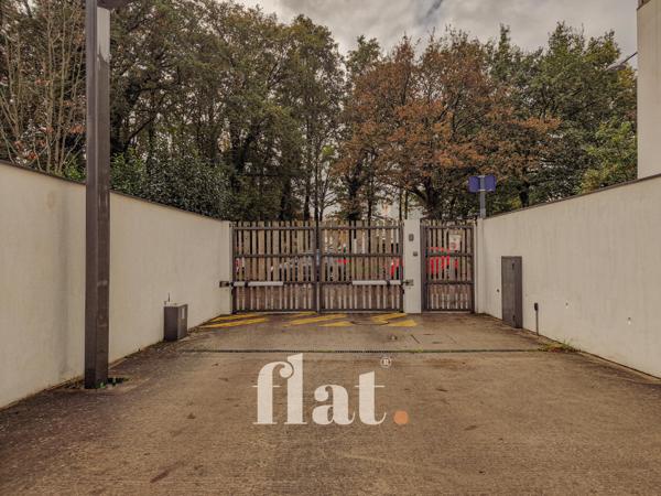 APPARTEMENT T2 BIS / TERRASSE / RESIDENCE RECENTE ET SECURISEE / PLACE DE PARKING PRIVATIVE EN SOUS-SOL