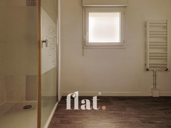 APPARTEMENT T2 BIS / TERRASSE / RESIDENCE RECENTE ET SECURISEE / PLACE DE PARKING PRIVATIVE EN SOUS-SOL