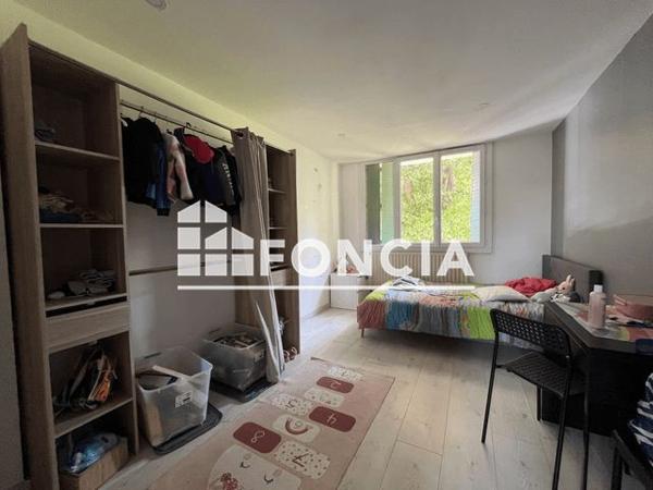 À vendre Appartement 4 pièces 65 m² - Nîmes 30900