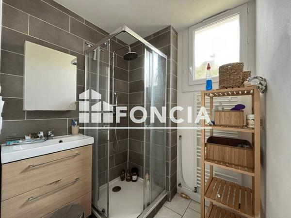 À vendre Appartement 4 pièces 65 m² - Nîmes 30900