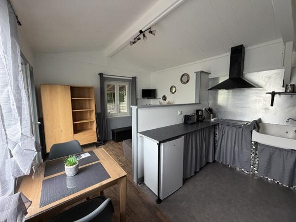 Maison à louer 530 € CC Casteljaloux 1 pièce 26 m² DPE C