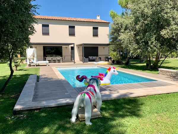 VILLA CONTEMPORAINE SAINT DIDIER