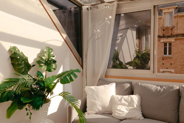 Appartement à louer 4 164 € CC PARIS 15 4 p 110 m² DPE E