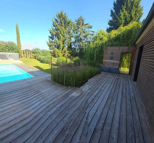 Maison
                                                                                                                                                                                                                                                                                                                        5 pièce(s)                                                                                                                                                                                                          3 chambre(s)                                                                                                                                                                                                          145  m²