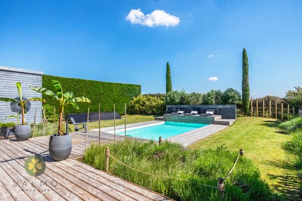 Maison
                                                                                                                                                                                                                                                                                                                        5 pièce(s)                                                                                                                                                                                                          3 chambre(s)                                                                                                                                                                                                          145  m²