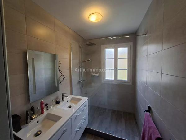 Vente                                                      Appartement
                        
                     2 pièces                      47 m2                     à Gisors
