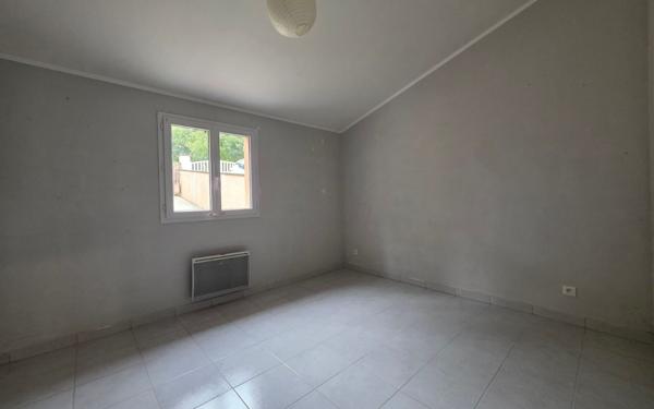 Maison à vendre    5 pièces • 120 m2 Malataverne