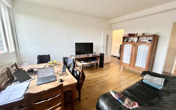 Appartement à vendre    4 pièces • 70,78 m2 Caluire-et-Cuire