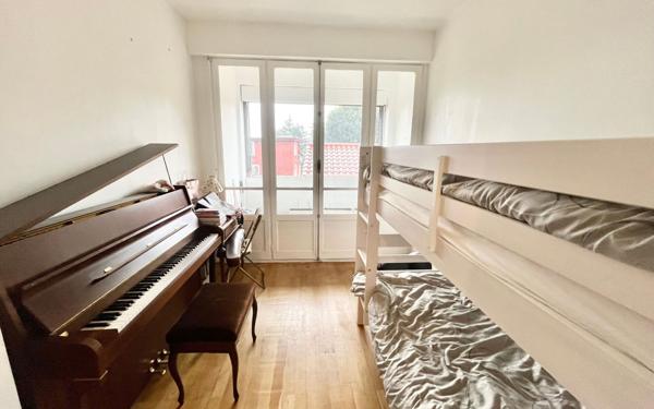 Appartement à vendre    4 pièces • 70,78 m2 Caluire-et-Cuire