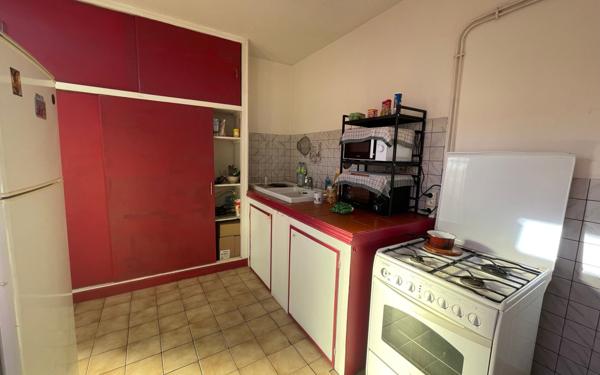 Maison à vendre    9 pièces •  Ainay-le-Château