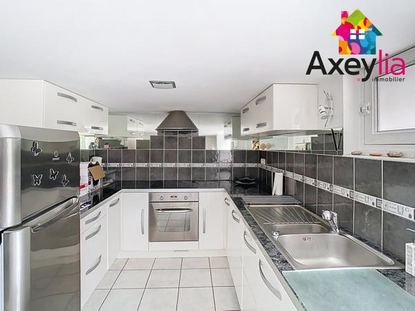 Roanne (42300) A VENDRE- ROANNE- MAISON SUR TERRAIN DE 349 M2